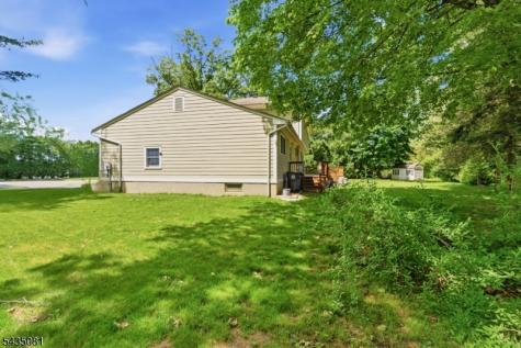 10 Dickens Court Morris NJ 07960