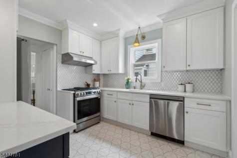 98 Midland Boulevard Maplewood NJ 07040