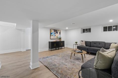98 Midland Boulevard Maplewood NJ 07040