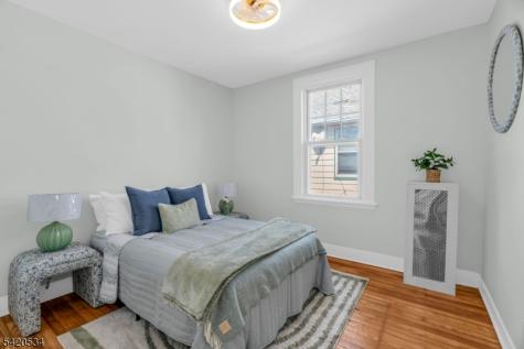 1573 Wyndmoor Avenue Hillside NJ 07205