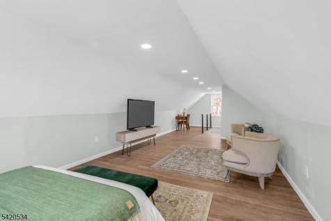 1573 Wyndmoor Avenue Hillside NJ 07205