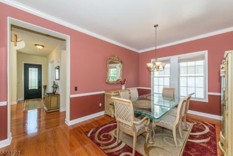 14 Bluffs Court Hamburg NJ 07419