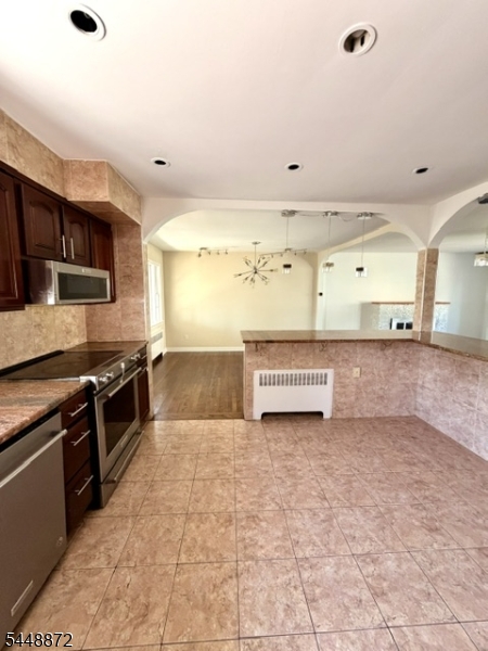 713 Roessner Drive Union NJ 07083