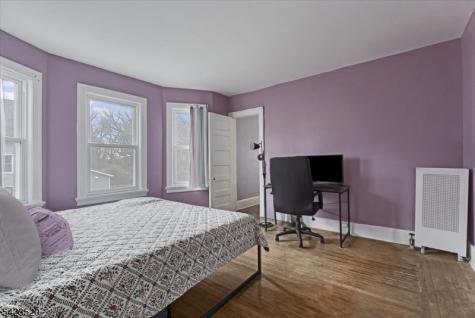 253 Midland Avenue East Orange NJ 07017