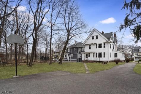 253 Midland Avenue East Orange NJ 07017