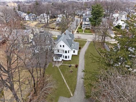253 Midland Avenue East Orange NJ 07017