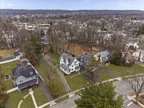 253 Midland Avenue East Orange NJ 07017