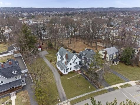 253 Midland Avenue East Orange NJ 07017