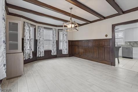 253 Midland Avenue East Orange NJ 07017