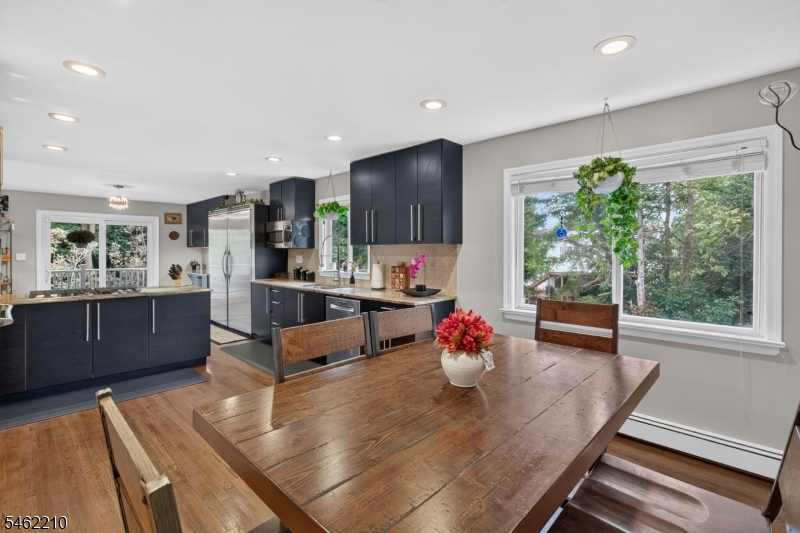 7 Crest Drive East Hanover NJ 07936