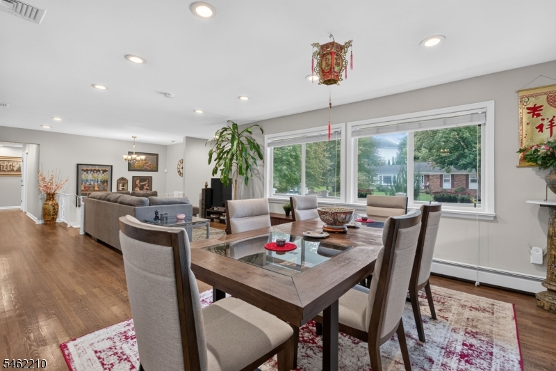 7 Crest Drive East Hanover NJ 07936