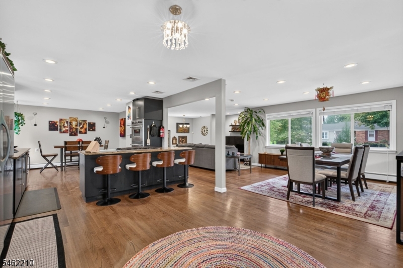 7 Crest Drive East Hanover NJ 07936