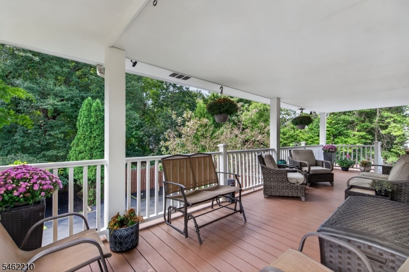 7 Crest Drive East Hanover NJ 07936