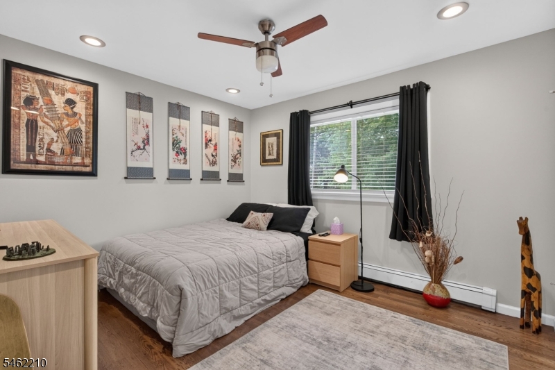 7 Crest Drive East Hanover NJ 07936
