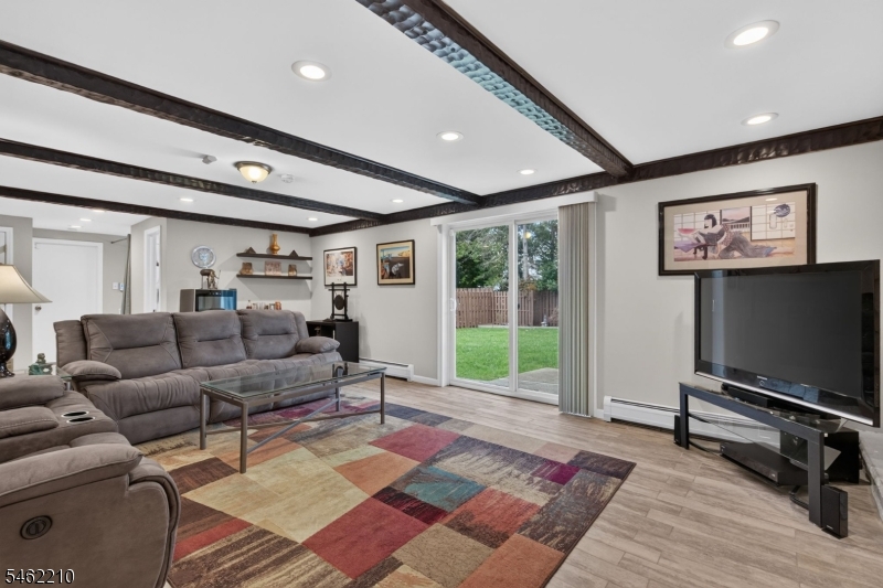 7 Crest Drive East Hanover NJ 07936