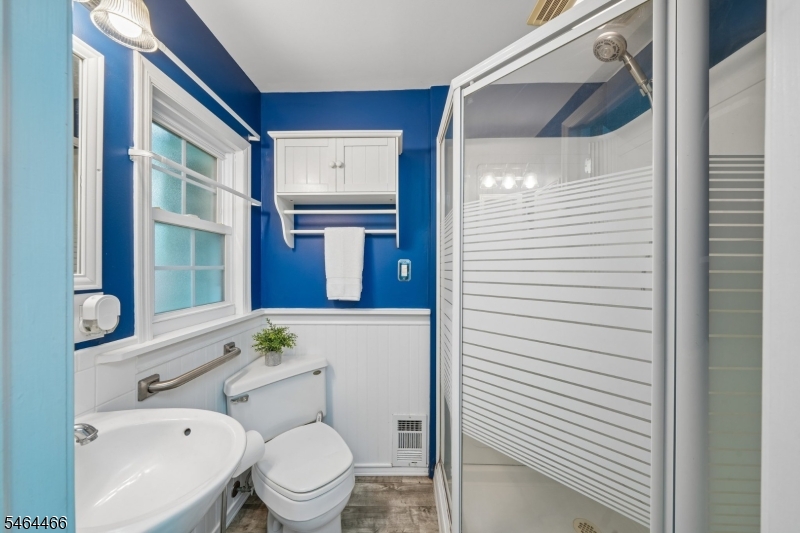 2382 Longfellow Avenue Scotch Plains NJ 07076