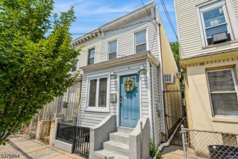 141 Van Horne Street Jersey City NJ 07304