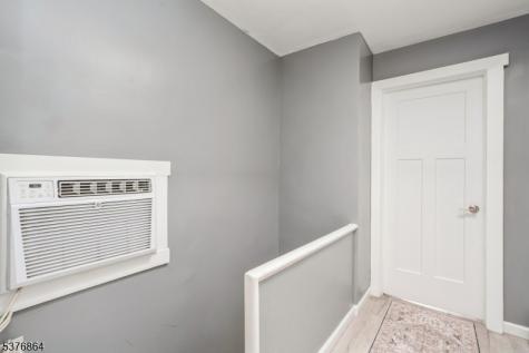 141 Van Horne Street Jersey City NJ 07304