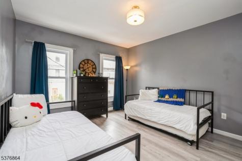 141 Van Horne Street Jersey City NJ 07304