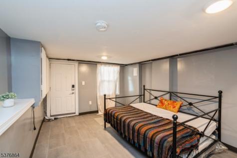 141 Van Horne Street Jersey City NJ 07304