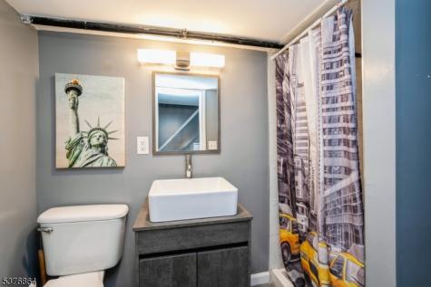 141 Van Horne Street Jersey City NJ 07304