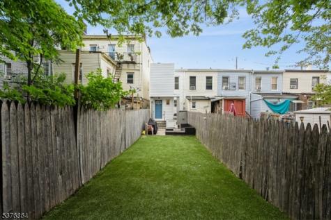 141 Van Horne Street Jersey City NJ 07304