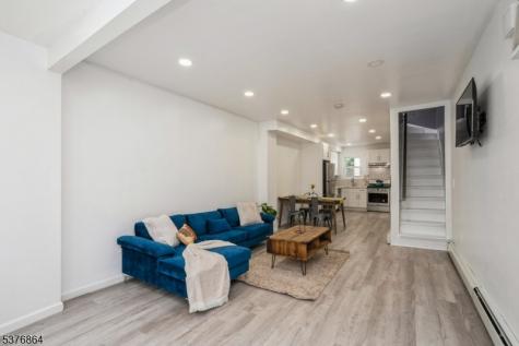 141 Van Horne Street Jersey City NJ 07304