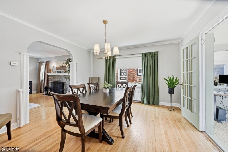 2766 Larchmont Road Union NJ 07083