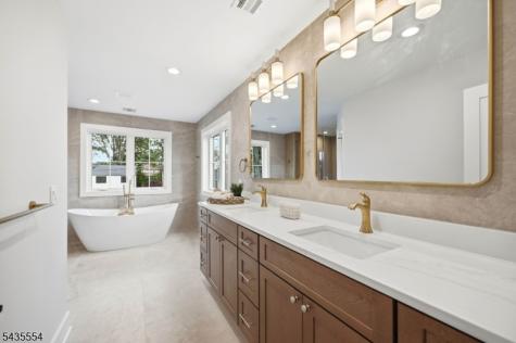 221 Delaware Street Westfield NJ 07090