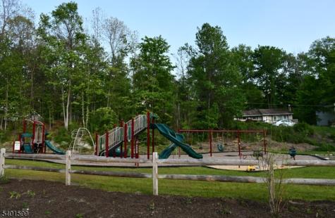 70 Tamarack Trail Hardyston NJ 07460