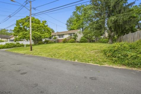 138 Wortendyke Avenue Emerson NJ 07630