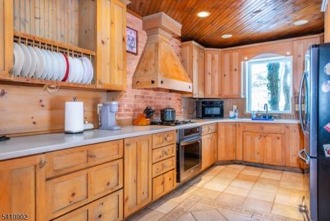 1635 Union Valley Road West Milford NJ 07480