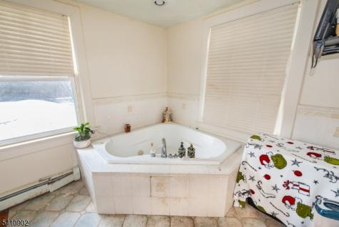 1635 Union Valley Road West Milford NJ 07480