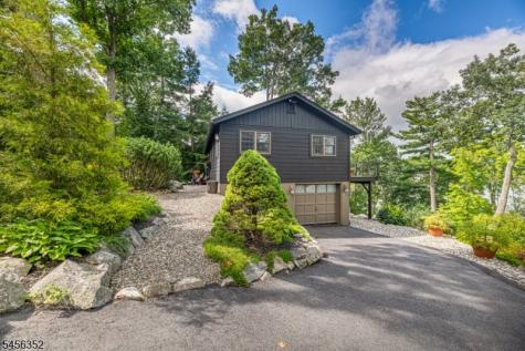 101 Hillside Road Vernon NJ 07422