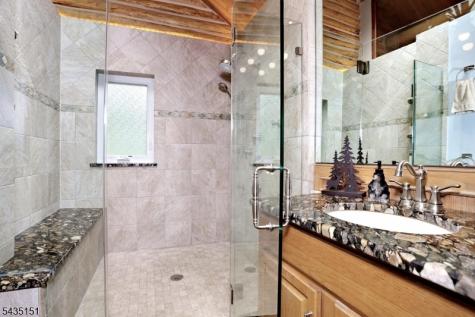 5 Longview Lane Ringwood NJ 07456
