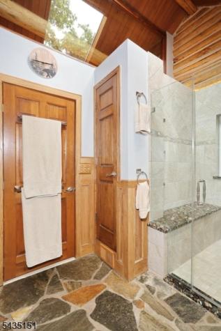 5 Longview Lane Ringwood NJ 07456