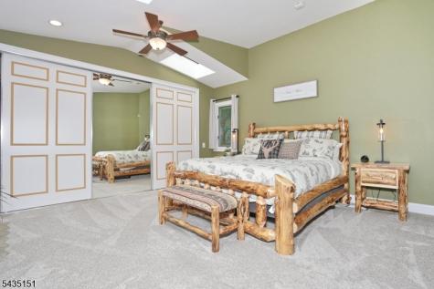5 Longview Lane Ringwood NJ 07456