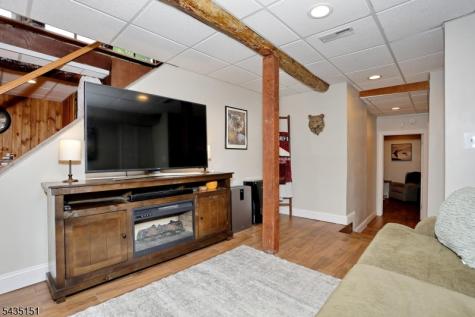 5 Longview Lane Ringwood NJ 07456