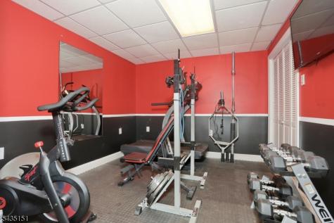 5 Longview Lane Ringwood NJ 07456