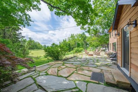 62 Mount Pleasant Road Knowlton NJ 07832