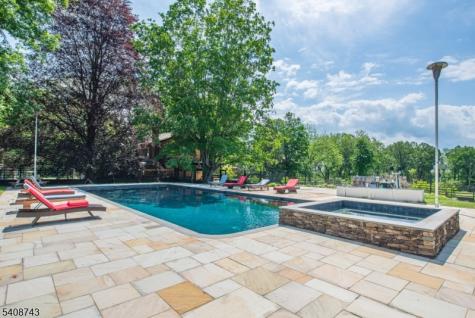 62 Mount Pleasant Road Knowlton NJ 07832