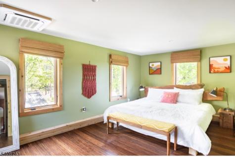 62 Mount Pleasant Road Knowlton NJ 07832