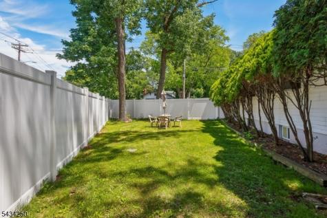 141 Grant Avenue Woodbridge NJ 08863