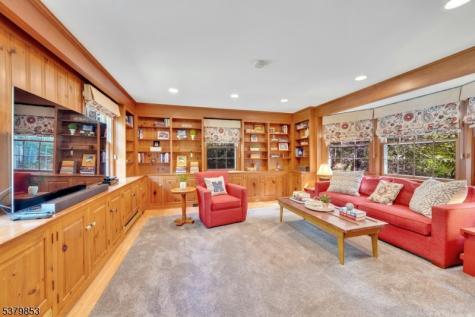 89 Porter Place Montclair NJ 07042