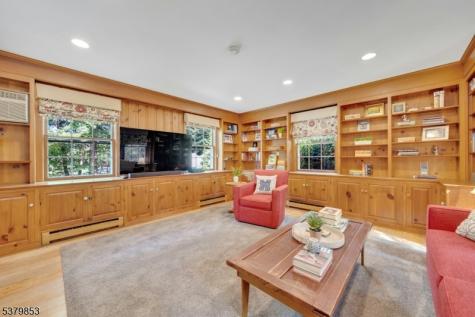 89 Porter Place Montclair NJ 07042