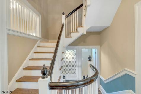 89 Porter Place Montclair NJ 07042