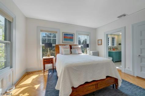 89 Porter Place Montclair NJ 07042