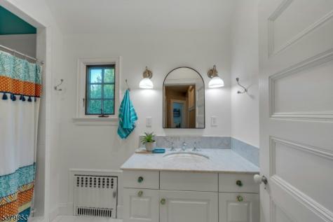 89 Porter Place Montclair NJ 07042