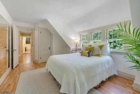 89 Porter Place Montclair NJ 07042