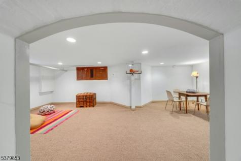 89 Porter Place Montclair NJ 07042